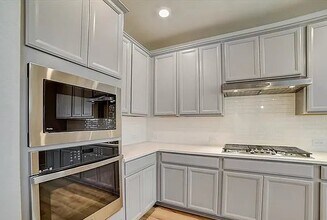 387 Borchers Blvd in New Braunfels, TX - Building Photo - Building Photo