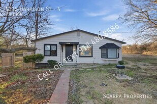 1215 Harrison St in Pawnee, OK - Building Photo