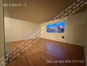 802 S 8th St in Tacoma, WA - Building Photo - Building Photo