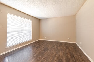 Palisades at Bear Creek in Euless, TX - Foto de edificio - Interior Photo