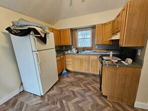 14 Henry Ave in Sanford, ME - Building Photo - Building Photo