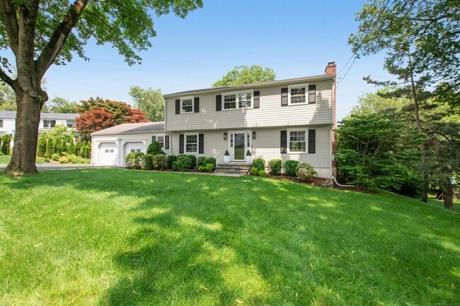 15 Wilson Ridge Rd in Darien, CT - Building Photo - Building Photo