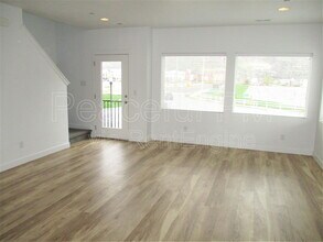 84 N 1100 W in Farmington, UT - Building Photo - Building Photo