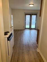 10 Belchertown Rd in Amherst, MA - Building Photo - Building Photo