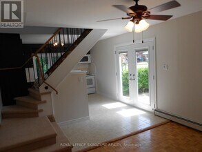 24 Kilpatrick Dr in Toronto, ON - Building Photo - Building Photo