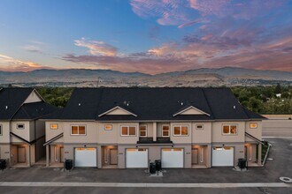 2213 S Federal Way in Boise, ID - Building Photo - Building Photo