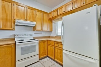 4691 Albany Cir in San Jose, CA - Building Photo - Building Photo