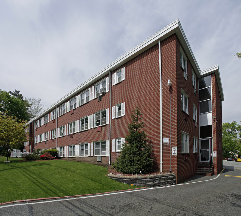 Hampshire House in Caldwell, NJ - Building Photo