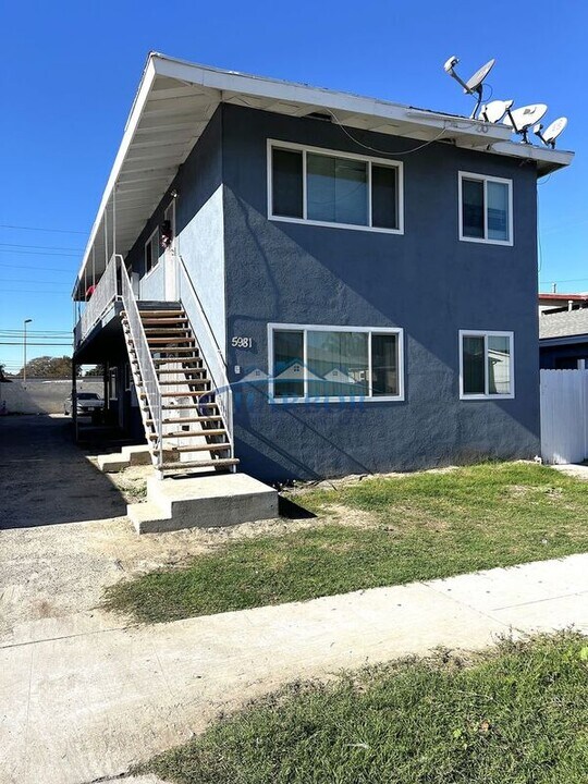 5981 Lime Ave in Long Beach, CA - Building Photo