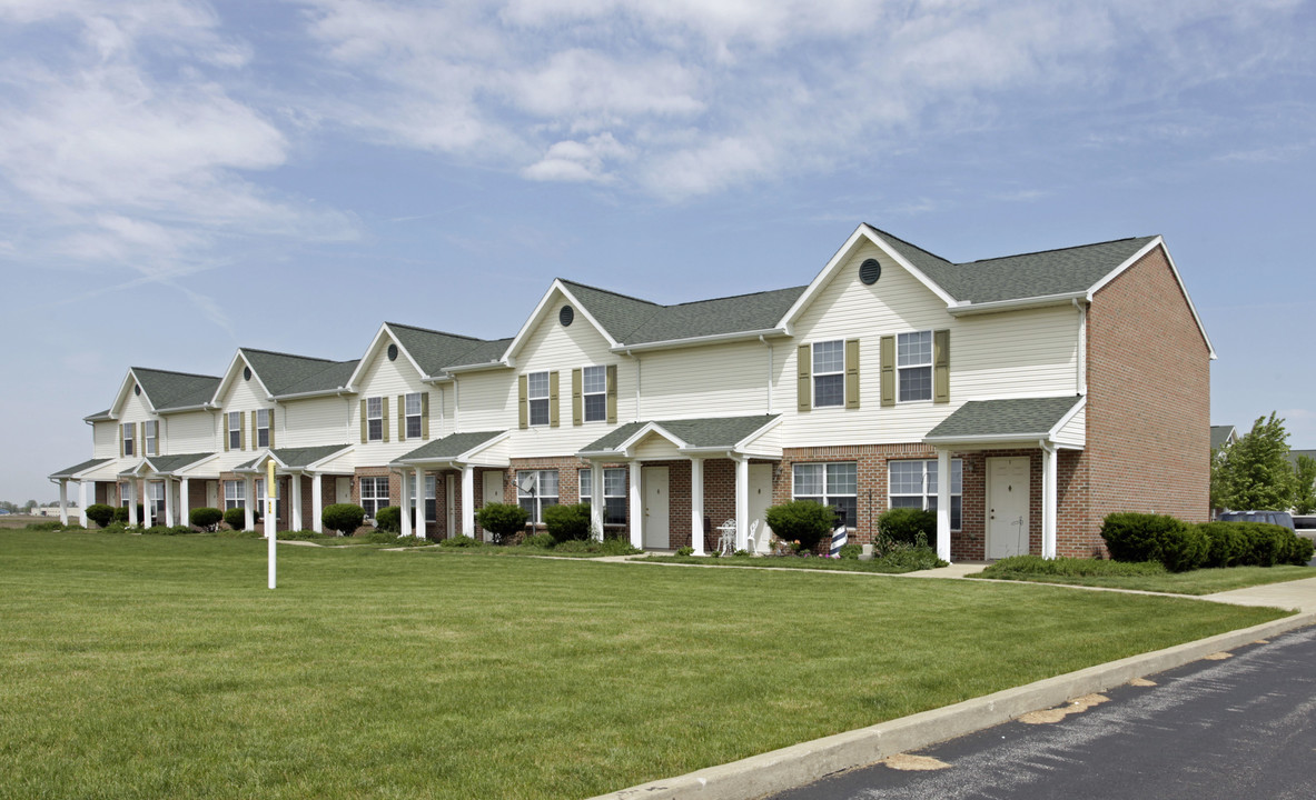 Laurel Greene in Clyde, OH - Building Photo