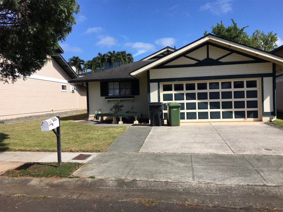 95-220-220 Paehia Pl in Mililani, HI - Building Photo
