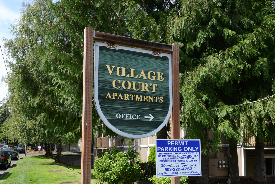 Village Court in Portland, OR - Building Photo