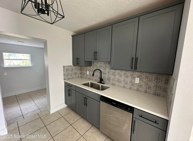 1119 Jordan Ct NE in Palm Bay, FL - Building Photo - Building Photo