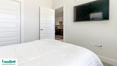 2201 Glenwood Ave SE, Unit 2113 in Atlanta, GA - Building Photo - Building Photo