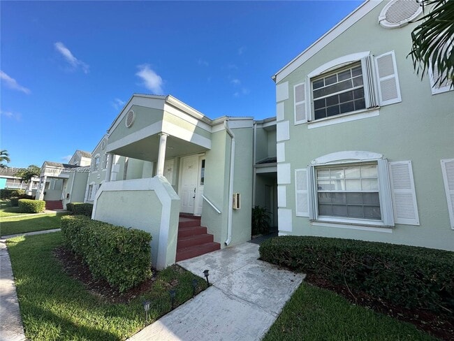 2510 SE 20th Pl in Homestead, FL - Building Photo - Building Photo