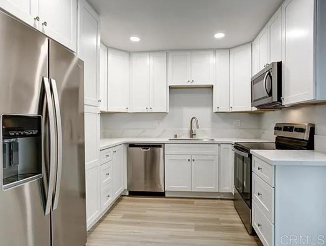 property at 501 N Ditmar St