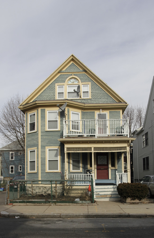 26 Lonsdale St in Dorchester, MA - Building Photo - Building Photo