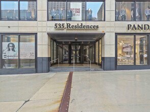 535 N Michigan Ave in Chicago, IL - Building Photo - Building Photo