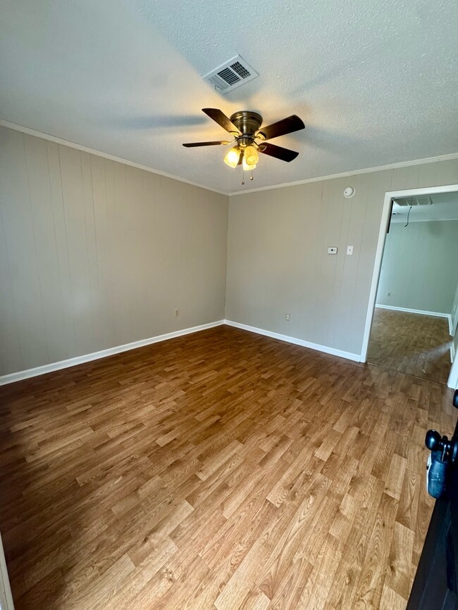 105 Dorman Ave in Houston, MS - Building Photo - Building Photo