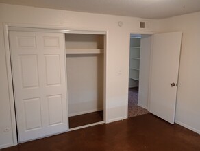 13239 S Laredo Rd in Arizona City, AZ - Building Photo - Building Photo