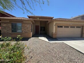 6821 N 71st Dr in Glendale, AZ - Building Photo - Building Photo
