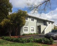 3580 NW 116th Ter in Coral Springs, FL - Foto de edificio - Building Photo