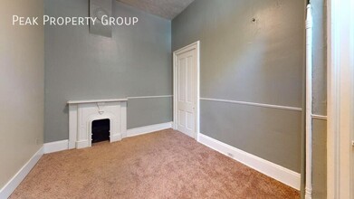 2419 Vine St in Cincinnati, OH - Building Photo - Building Photo