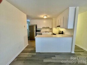 416 E 19th St in Charlotte, NC - Foto de edificio - Building Photo
