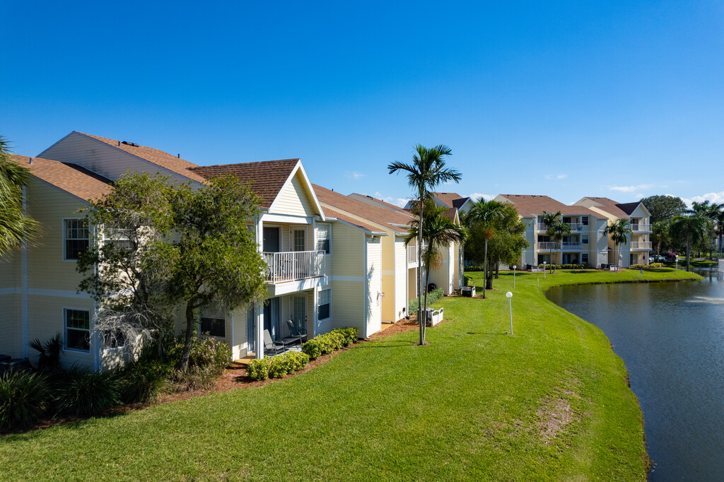 Beach Club Condominiums Indialantic Fl