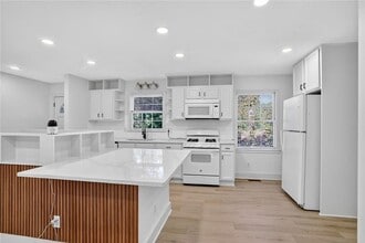 2289 Addison Rd NE in Marietta, GA - Building Photo - Building Photo