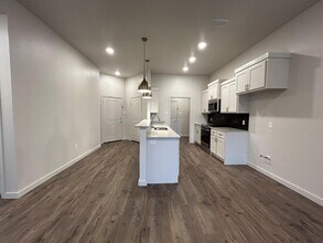 4104 Trenton Ave in Lubbock, TX - Foto de edificio - Building Photo