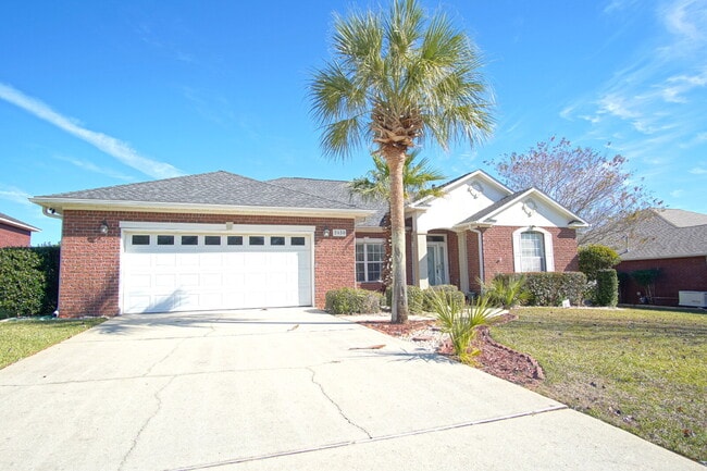 2450 Bowling Green Way in Cantonment, FL - Building Photo - Building Photo