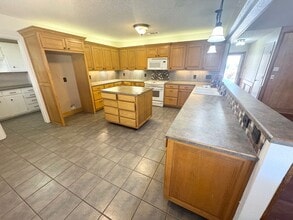4809 Neely Ave in Midland, TX - Building Photo - Building Photo