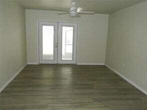 924 N Lake Destiny Rd in Altamonte Springs, FL - Building Photo - Building Photo