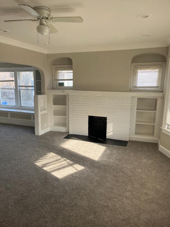 property at 3652 E 151st St