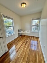 126 Chestnut St in Lynn, MA - Building Photo - Building Photo