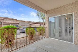 13700 N Fountain Hills Blvd in Fountain Hills, AZ - Building Photo - Building Photo