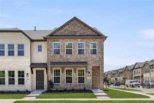 1070 Old Rosebud Dr in Allen, TX - Building Photo