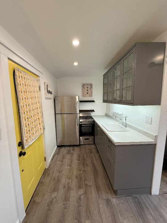 1151 Corby Ave in Santa Rosa, CA - Building Photo
