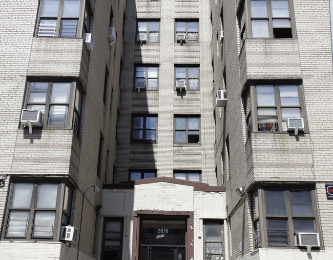 2675 Creston Ave in Bronx, NY - Building Photo - Building Photo