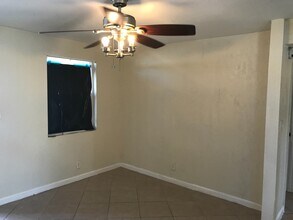2868 NW 8th St in Fort Lauderdale, FL - Building Photo - Building Photo