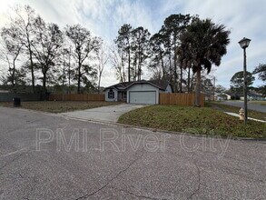 502 Tidal Wave Ln in Jacksonville, FL - Building Photo - Building Photo