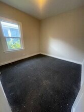 10056 S Indiana Ave in Chicago, IL - Building Photo - Building Photo