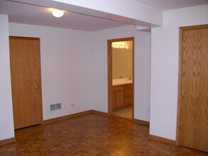 974-976 W Cuyler Ave in Chicago, IL - Building Photo - Building Photo