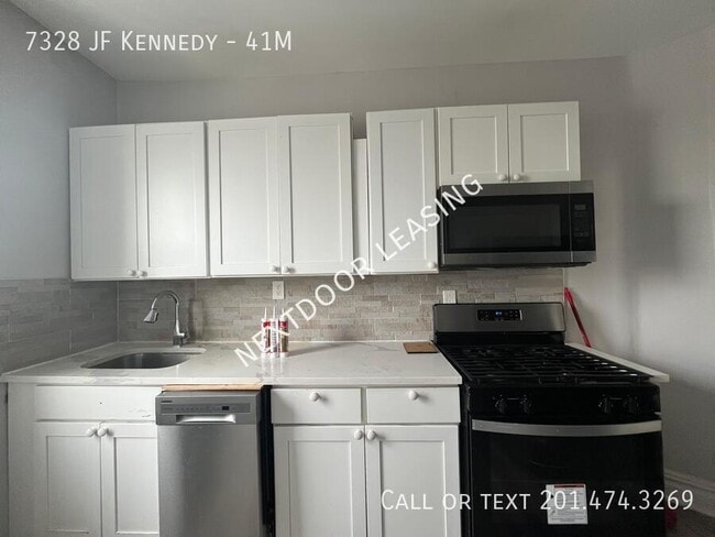 7328 John F. Kennedy Blvd in North Bergen, NJ - Building Photo - Building Photo