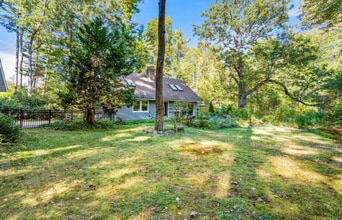 44 The Valley Rd in Concord, MA - Building Photo - Building Photo