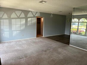 1333 SE San Sovina Terrace in Port St. Lucie, FL - Building Photo - Building Photo