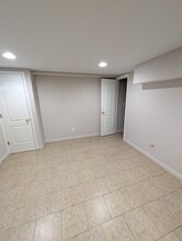 3831 Shannon Dr in Baltimore, MD - Building Photo - Building Photo