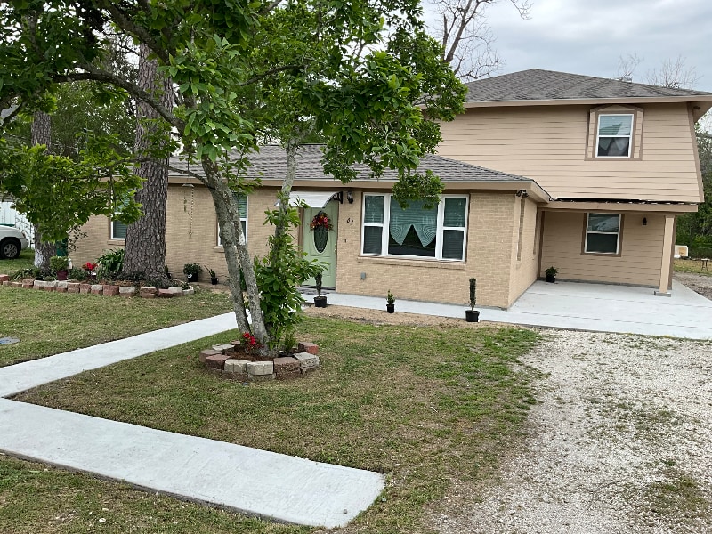 103 Lorraine St in Destrehan, LA - Building Photo