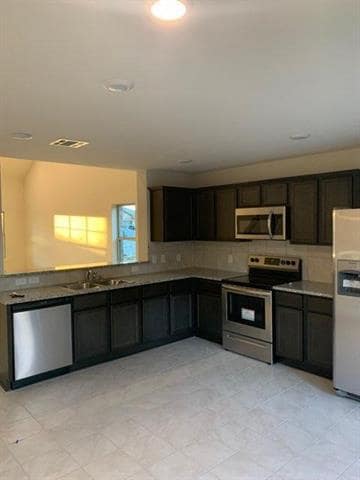 1008 Emerald Dr in Princeton, TX - Building Photo - Building Photo